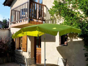 Gîte chaleureux avec cheminée, terrasse et jardin clos - Animaux acceptés - FR-1-496-30
